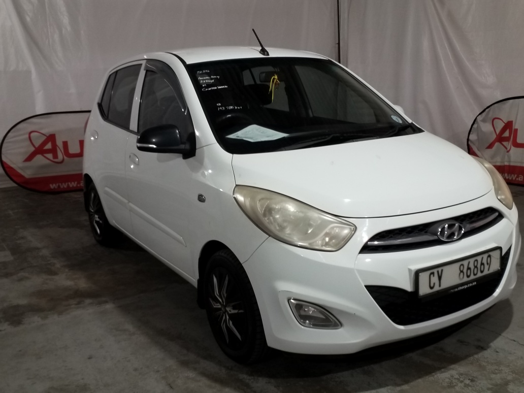 2012 HYUNDAI i10 1.25 GLS/FLUID - MANUAL